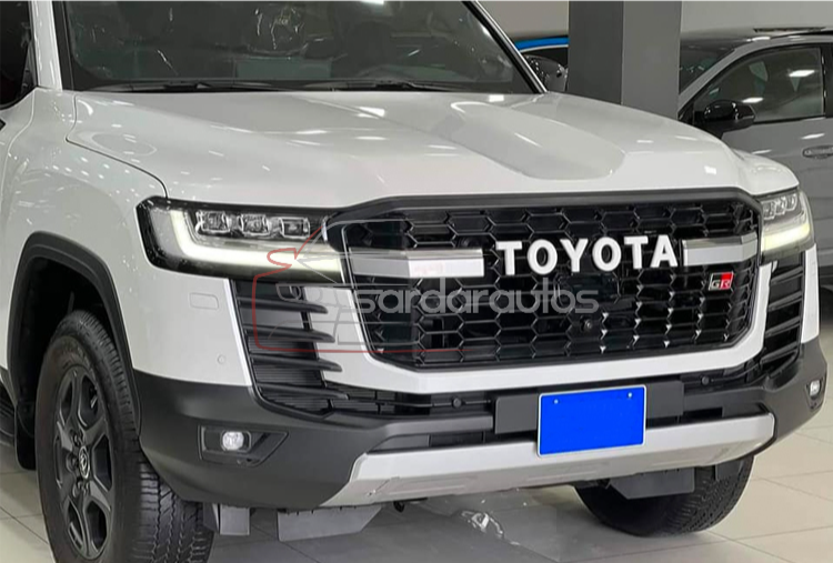 Toyota Land Cruiser LC300 GR Sport Style Body Kit